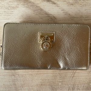 Michael Kors wallet
